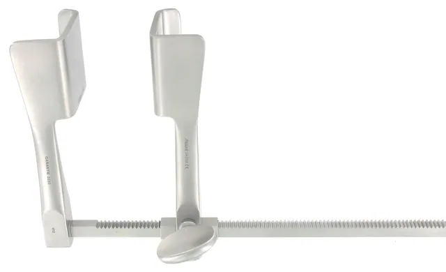 Retractor thoracic Tuffier blade 46 X 50 mm — REF 24203P