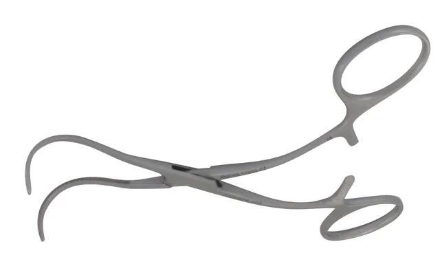 Vascular clamp pediatric Castaneda curved 4 12 cm — REF 11809P
