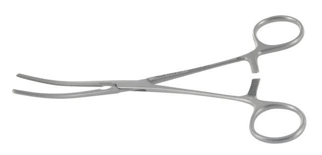 Vascular clamp coarctation Debakey curved 18 cm — REF 10704P