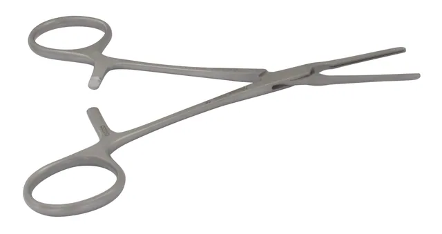 Vascular clamp pediatric Cooley straight straight 140 mm — REF 12001P