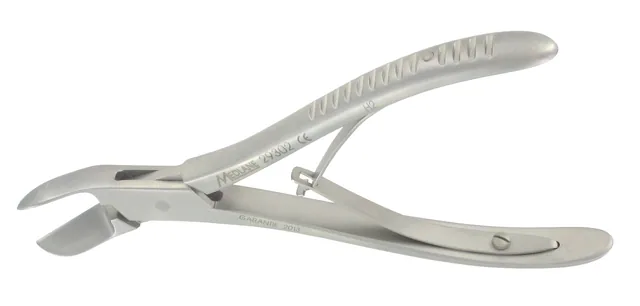 Cutting forceps Simple Liston 17 cm bent — REF 29304P