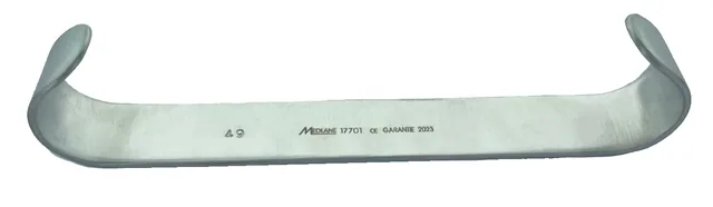 Retractor D/e Parker (pair) 18 cm — REF 17702