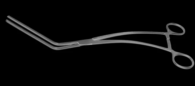 Vascular clamp Multipose Debakey 60° 32 cm — REF 11305P