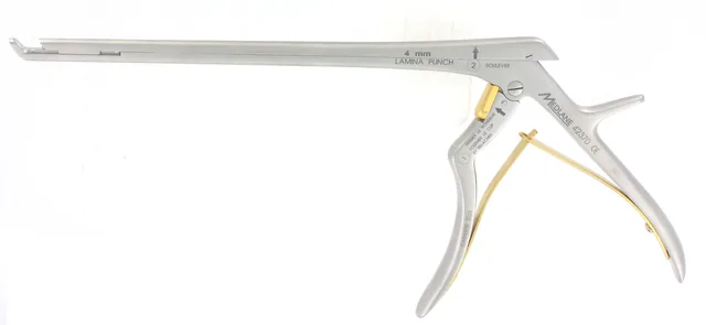 Rongeur Lamina punch Pm 250 X 4 mm 40° Ht detachable — REF 42371